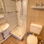 - Haus B, App 0b0610